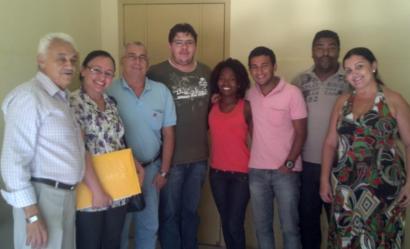 Secretaria de indústria, comercio, emprego e renda recebe visita da coordenadora regional do Sine Bahia.