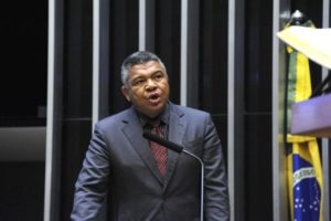 Celebração ao golpe de 64 é considerada por Valmir “como desprezo de Bolsonaro pela democracia”