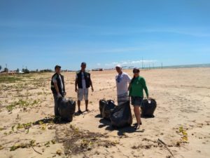 PRAIA LIMPA O ANO INTEIRO, E NÃO APENAS NO VERÃO