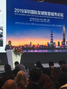 Em fórum na China, Rui faz palestra sobre transformação digital da Bahia