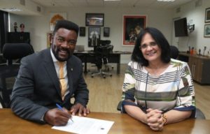 Paulo Roberto assume a Secretaria Nacional de Políticas de Promoção da Igualdade Racial