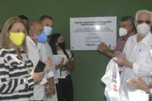 Rui entrega novo complexo poliesportivo e anuncia investimentos de R$ 150 milhões em Irecê