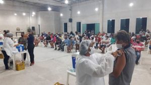 Prefeitura de Mucuri altera horário de vacinação para contemplar trabalhadores da indústria