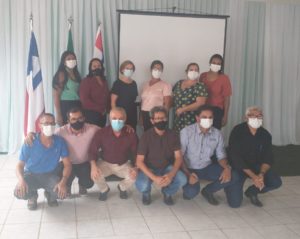 Encontro em Medeiros Neto reuniu secretários de educação de 13 municípios do extremo sul