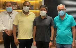 ACM Neto recebe Robertinho e Vanderlei nas vésperas do lançamento da sua pré-candidatura ao governo da Bahia