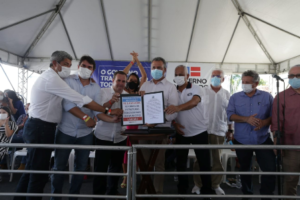 Em Lajedão, Rui anuncia pacote de reformas em escolas e obras de infraestrutura