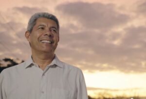 Jerônimo define equipe de transição do novo governo