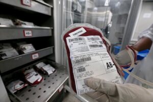 Campanha da Hemoba tem participação da cantora Carla Visi como incentivo para doação de sangue no Carnaval