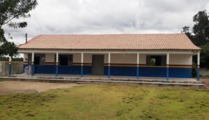 Escola Municipal do povoado de Campo Formoso é inteiramente reformada em Mucuri